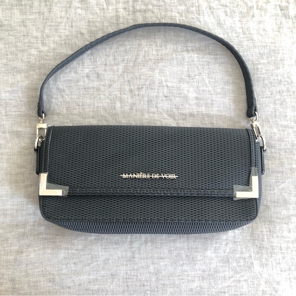 NEW maniere de voir purse black/silver